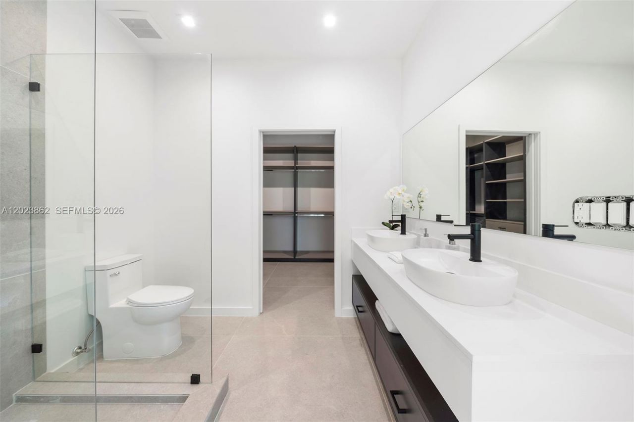190 NW 93rd St, Miami Shores, FL 33150 Photo