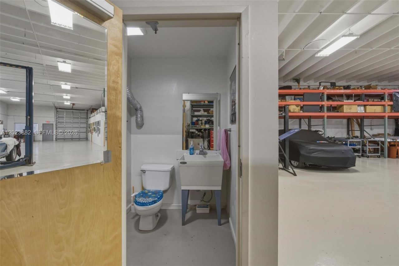 1210 NE 8th Ave , Fort Lauderdale, FL 33304 Photo