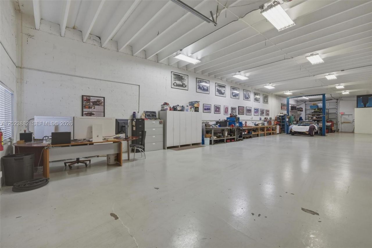 1210 NE 8th Ave , Fort Lauderdale, FL 33304 Photo