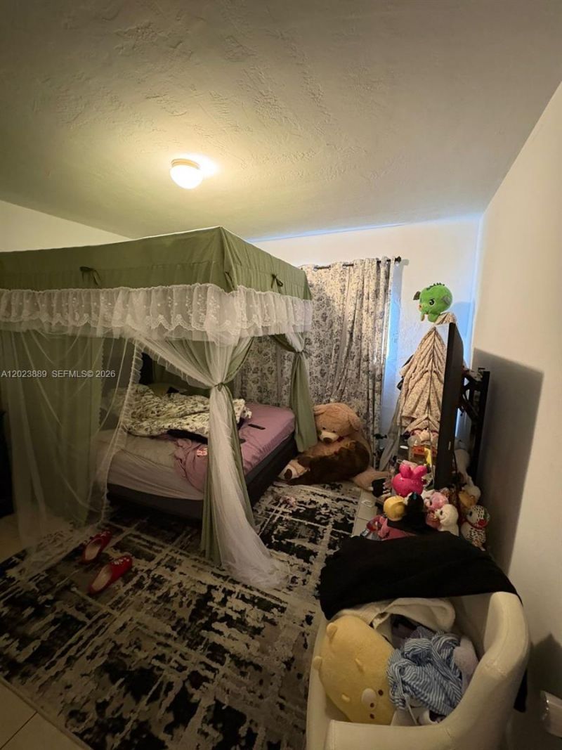 11840 NE 19th Dr , Unit 14, North Miami, FL 33181 Photo
