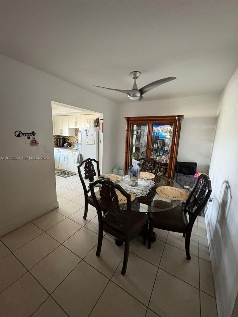 11840 NE 19th Dr , Unit 14, North Miami, FL 33181 Photo
