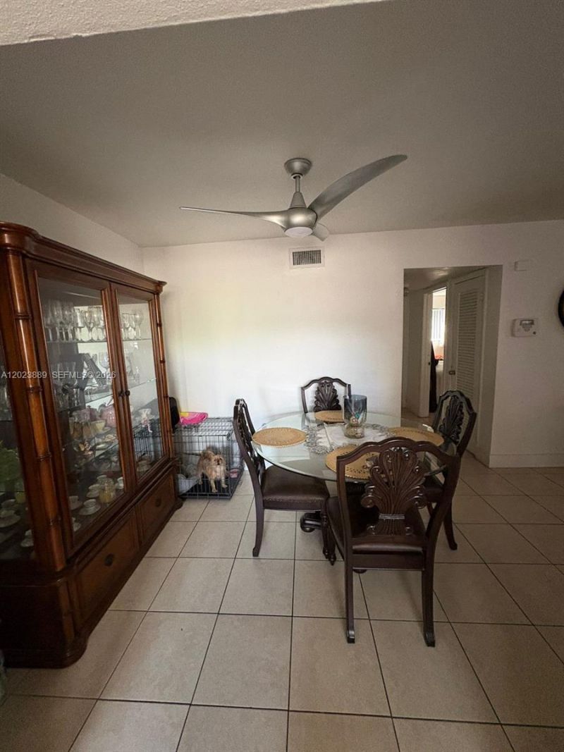 11840 NE 19th Dr , Unit 14, North Miami, FL 33181 Photo
