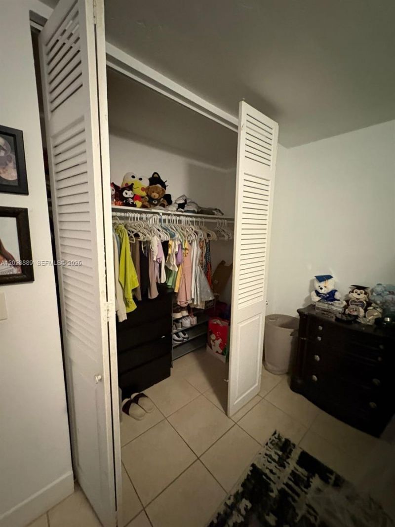 11840 NE 19th Dr , Unit 14, North Miami, FL 33181 Photo