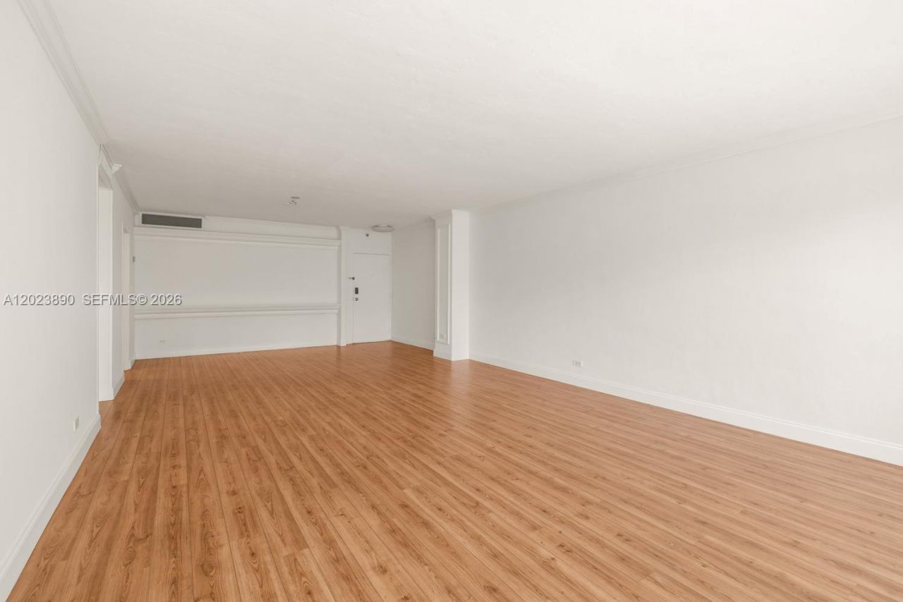 2451 Brickell Ave , Unit 2E, Miami, FL 33129 Photo