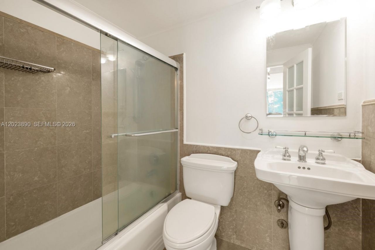 2451 Brickell Ave , Unit 2E, Miami, FL 33129 Photo