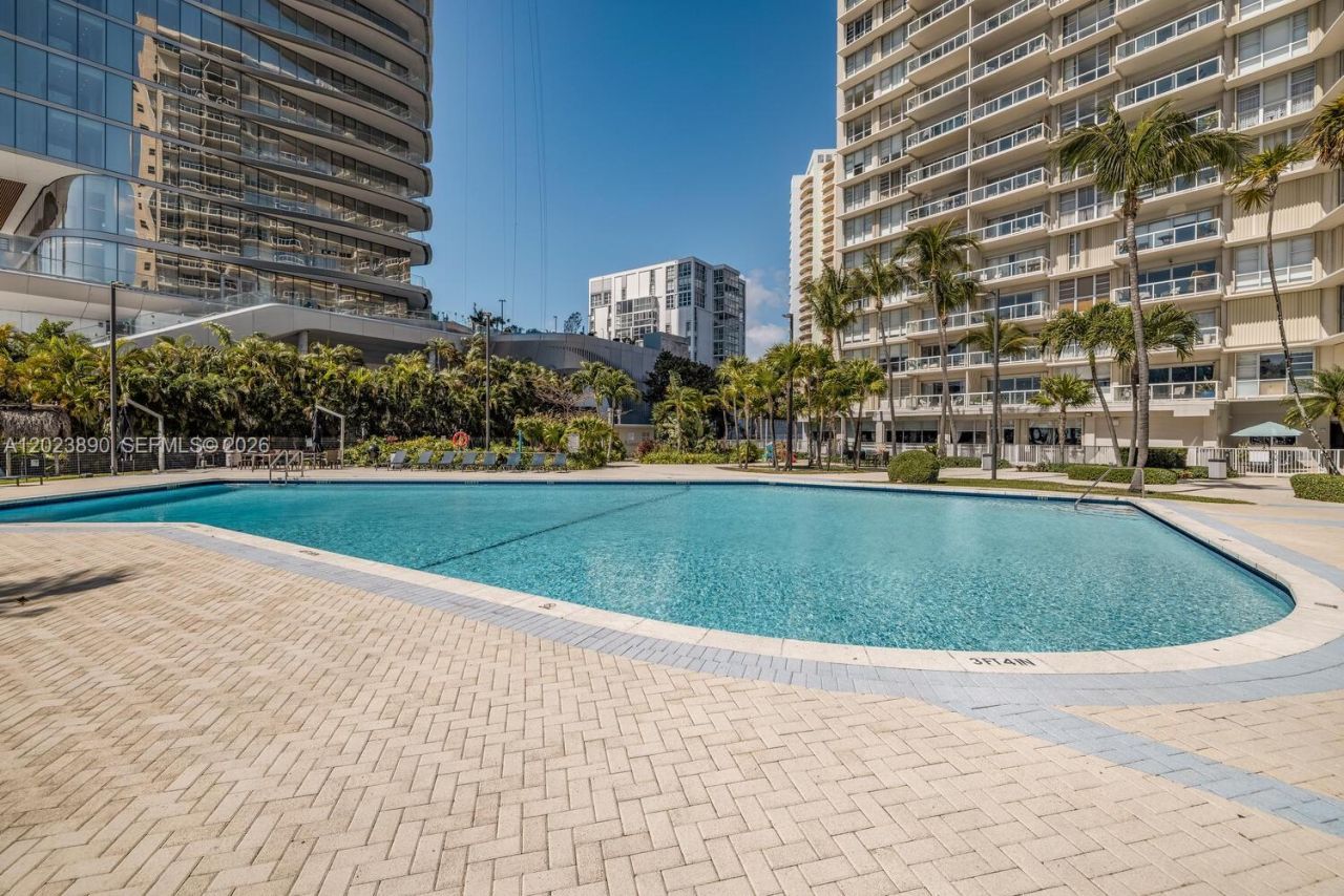2451 Brickell Ave , Unit 2E, Miami, FL 33129 Photo