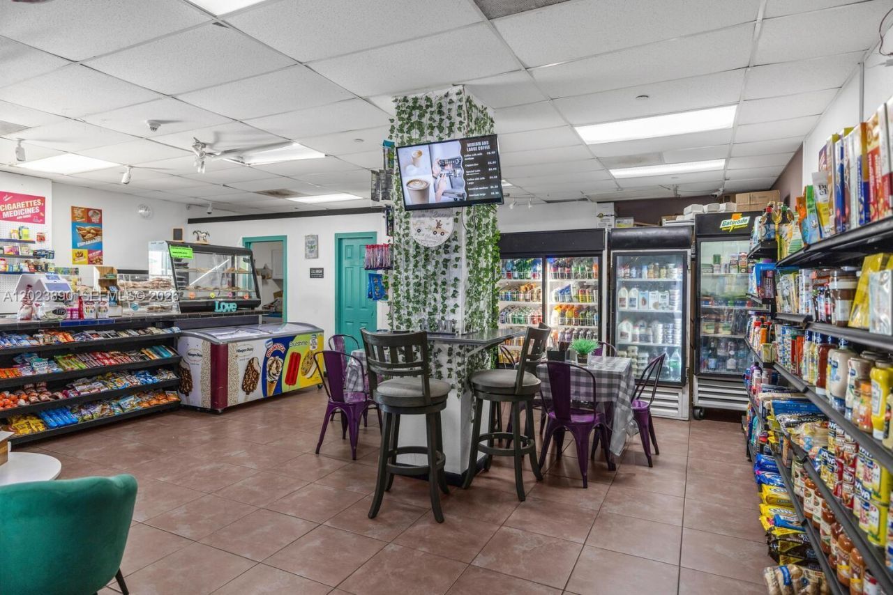 2451 Brickell Ave , Unit 2E, Miami, FL 33129 Photo