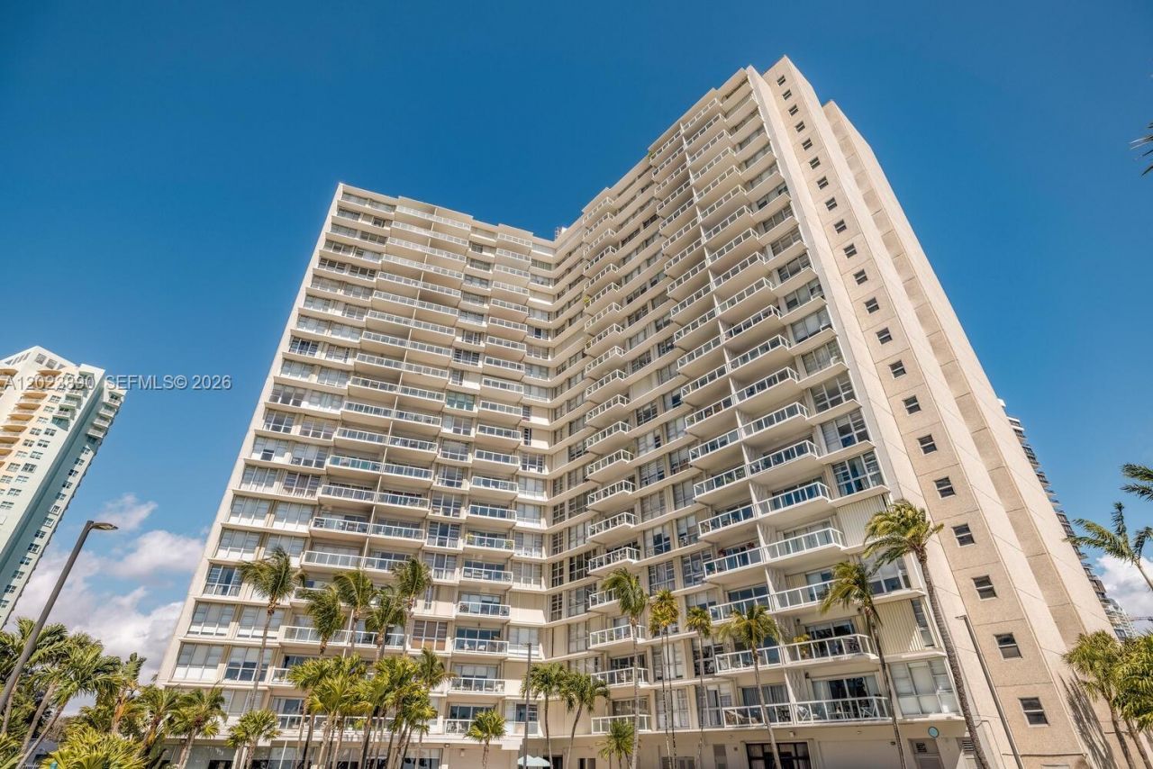 2451 Brickell Ave , Unit 2E, Miami, FL 33129 Photo