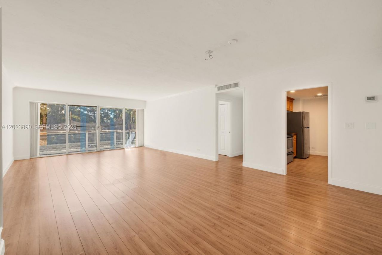 2451 Brickell Ave , Unit 2E, Miami, FL 33129 Photo