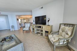 9650 Shore Dr.  photo 4