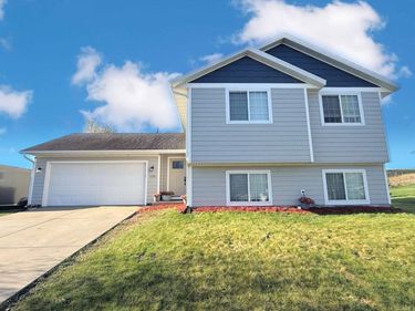 1170 Coakley Street, Paynesville, MN 56362