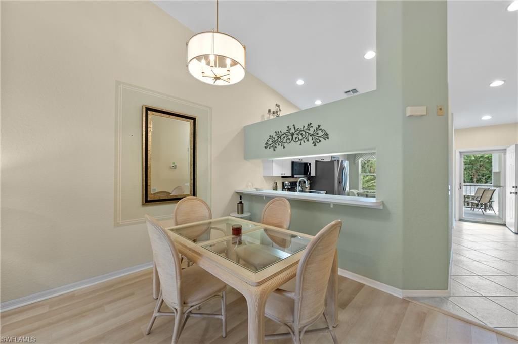 1240 Sarah Jean Cir , Unit M205, Naples, FL 34110 Photo