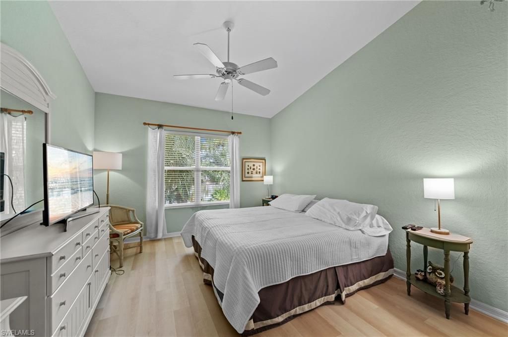 1240 Sarah Jean Cir , Unit M205, Naples, FL 34110 Photo