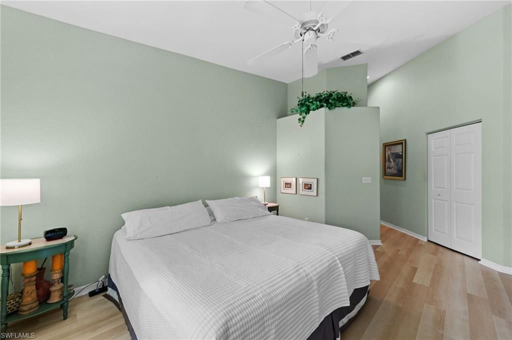 1240 Sarah Jean Cir , Unit M205, Naples, FL 34110 Photo