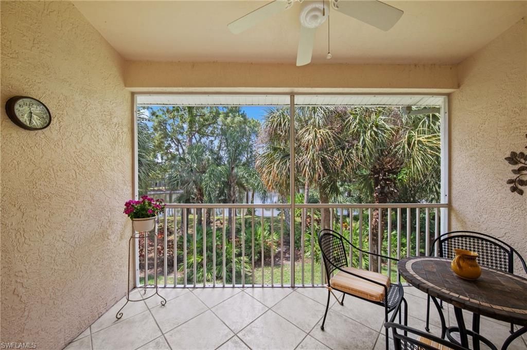 1240 Sarah Jean Cir , Unit M205, Naples, FL 34110 Photo