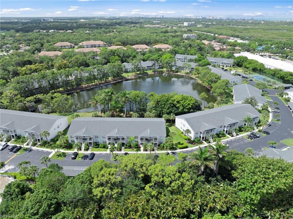 1240 Sarah Jean Cir , Unit M205, Naples, FL 34110 Photo