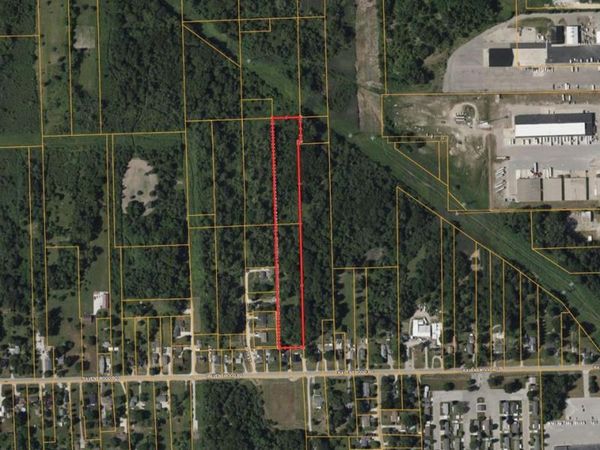 1035 38th ST , Port Huron, MI 48060