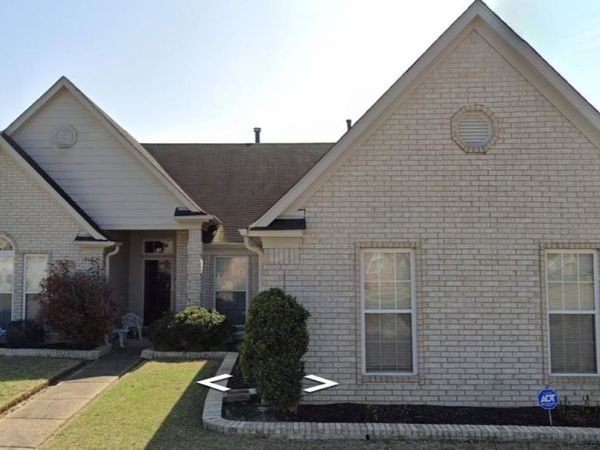 7111 FERNBANK LN, Memphis, TN 38125