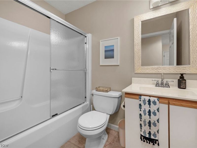 215 Grand Harbour , Vermilion, OH 44089 Photo 33