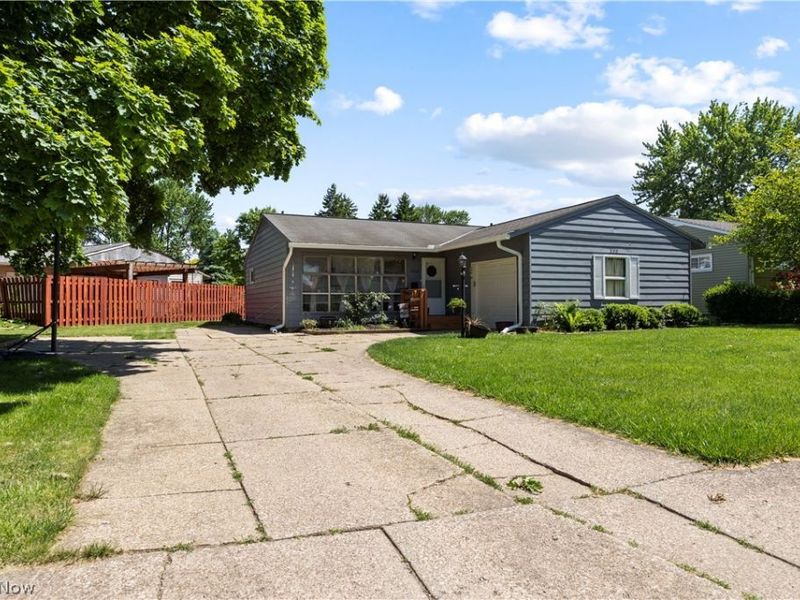 300 Hickory Drive, Berea, OH 44017 Photo 31