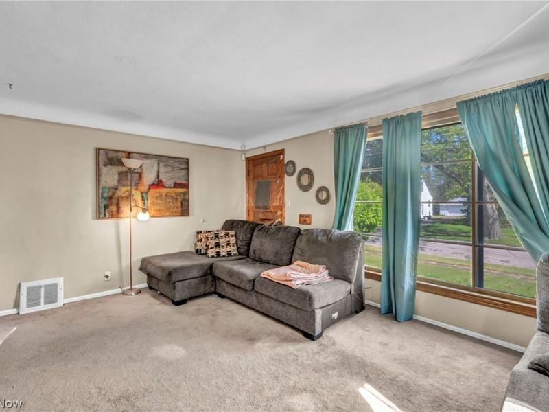 15812 Grant Avenue, Maple Heights, OH 44137 Photo 13