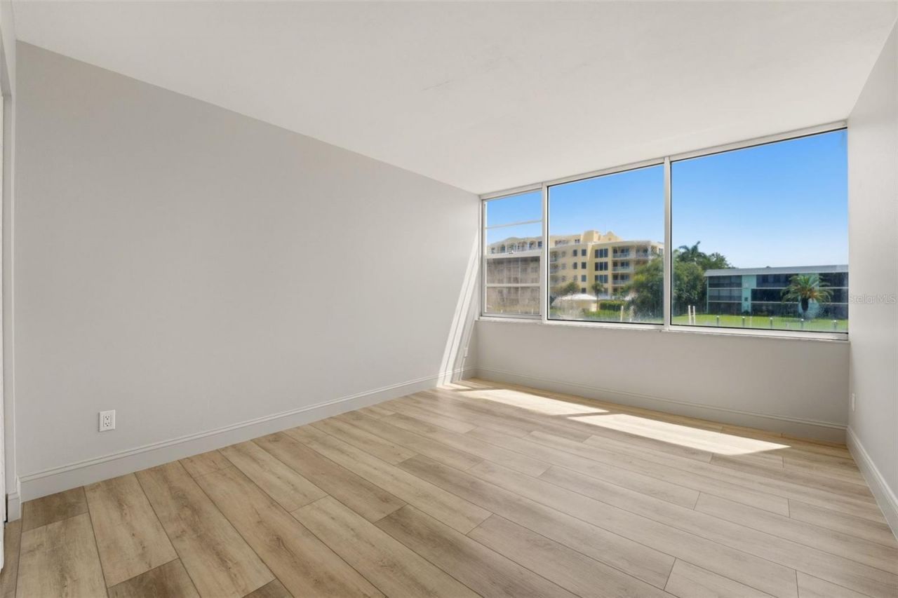 9150 Blind Pass Road, Unit 206, Sarasota, FL 34242 Photo