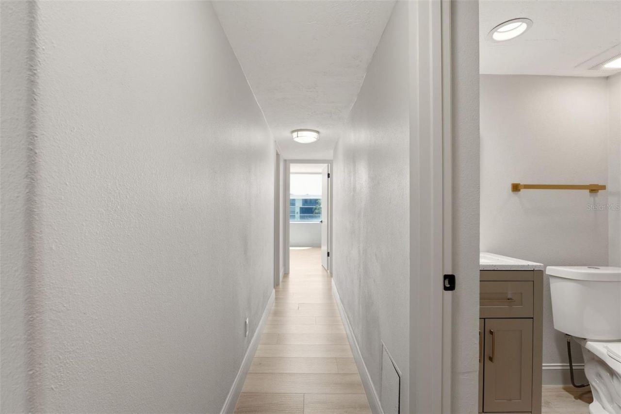 9150 Blind Pass Road, Unit 206, Sarasota, FL 34242 Photo