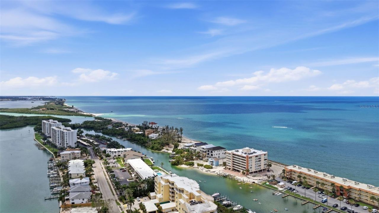 9150 Blind Pass Road, Unit 206, Sarasota, FL 34242 Photo