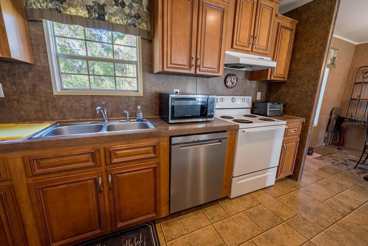 21800 SW 15th Avenue , Newberry, FL 32669 Photo