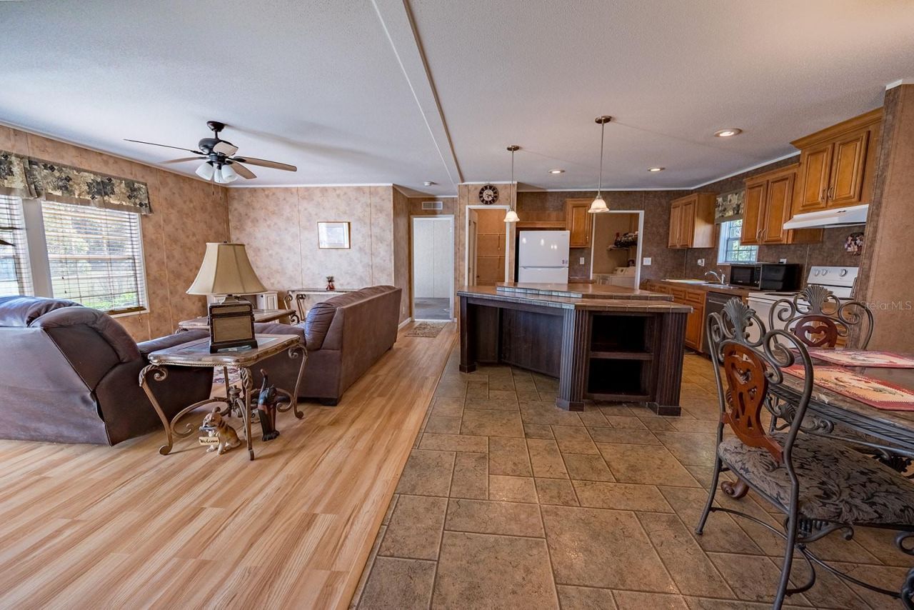 21800 SW 15th Avenue , Newberry, FL 32669 Photo