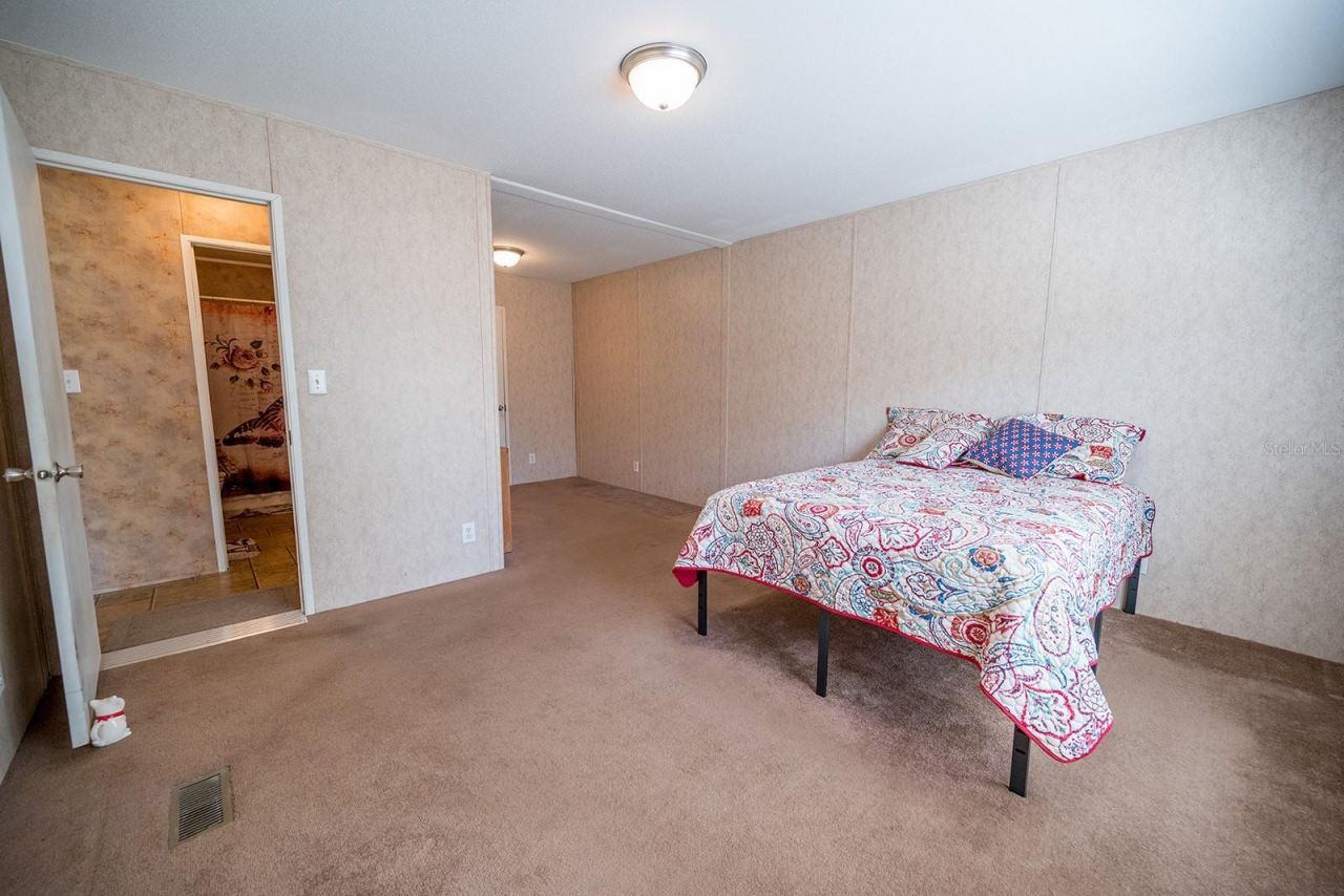21800 SW 15th Avenue , Newberry, FL 32669 Photo