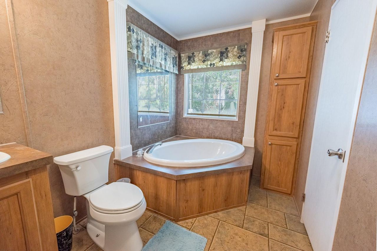 21800 SW 15th Avenue , Newberry, FL 32669 Photo