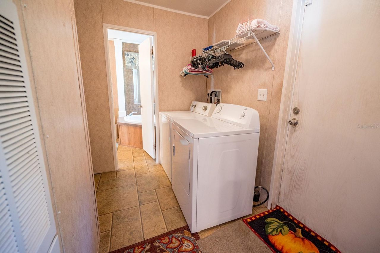 21800 SW 15th Avenue , Newberry, FL 32669 Photo