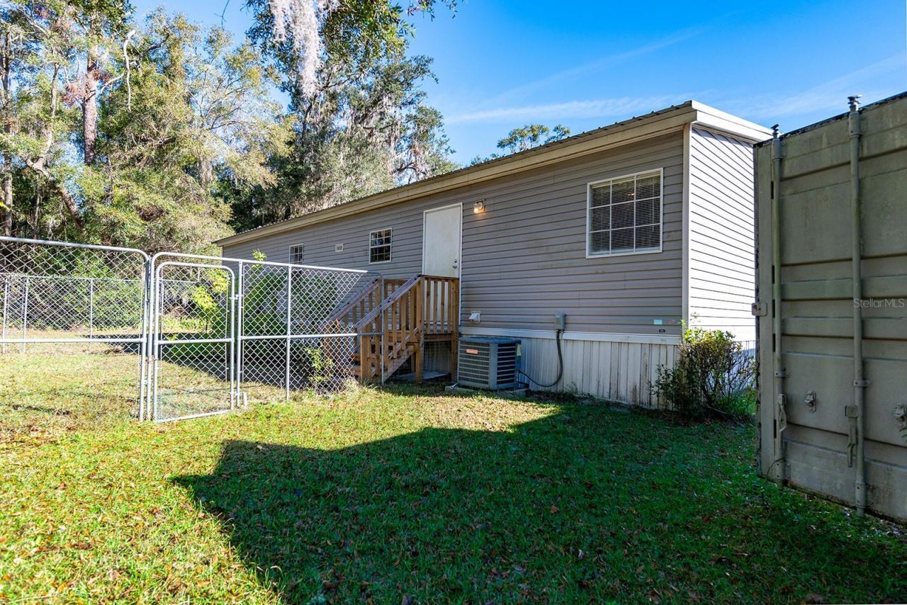 21800 SW 15th Avenue , Newberry, FL 32669 Photo