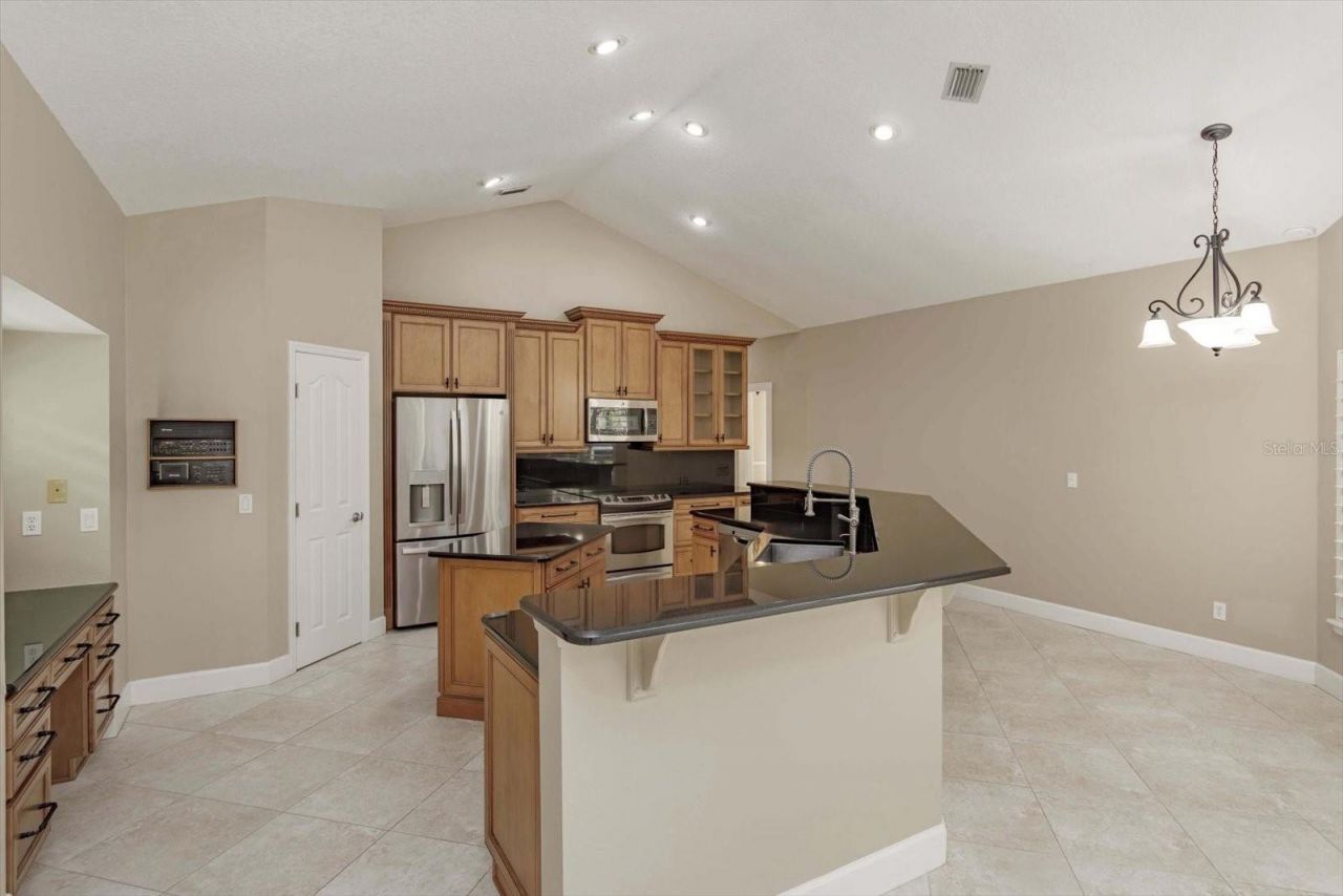 4965 Shoreline Circle, Sanford, FL 32771 Photo