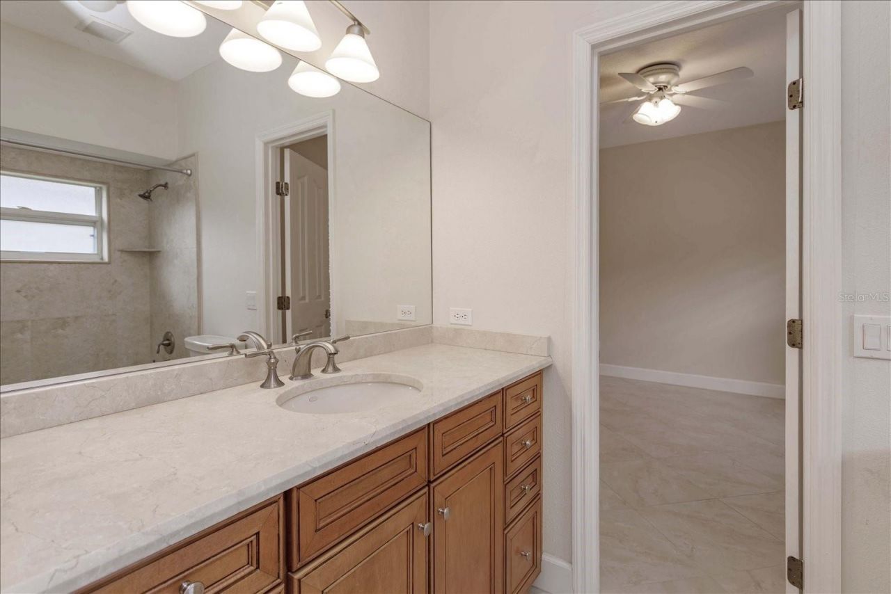 4965 Shoreline Circle, Sanford, FL 32771 Photo