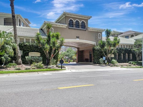 501 KNIGHTS RUN AVENUE, Unit 2202, TAMPA, FL 33602