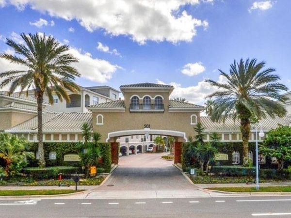 501 KNIGHTS RUN AVENUE , Unit 2202, TAMPA, FL 33602