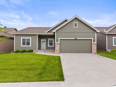 21117 Polk Street , Elkhorn, NE 68022