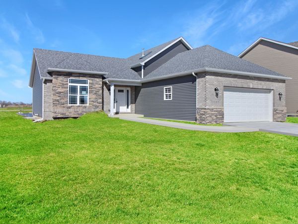 3046 W 84th Place , Merrillville, IN 46410