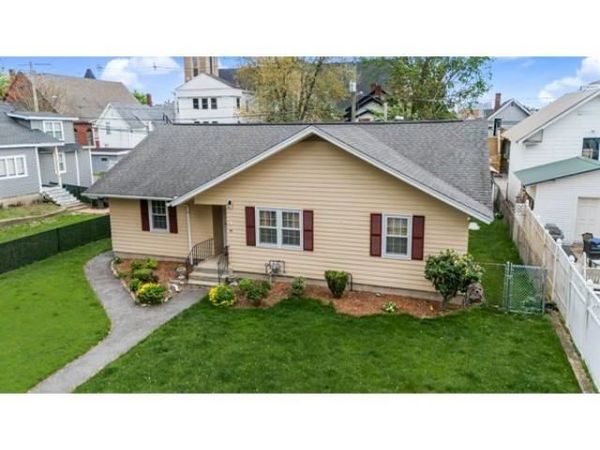 99 Myrtle Street, Manchester, NH 03104