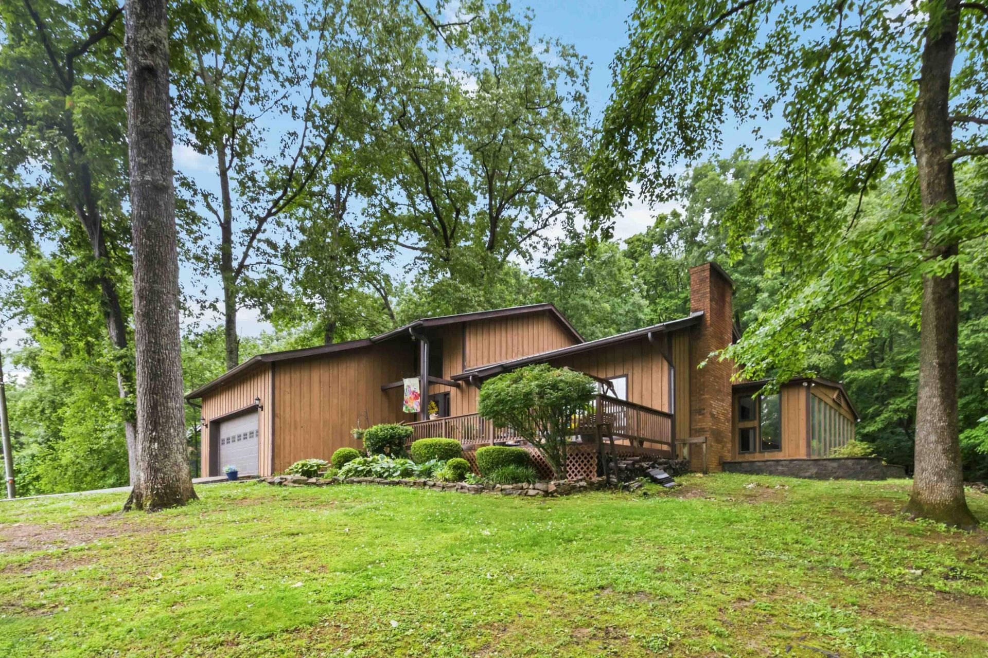 230 Whispering Oaks Drive, Somerset, KY 42503