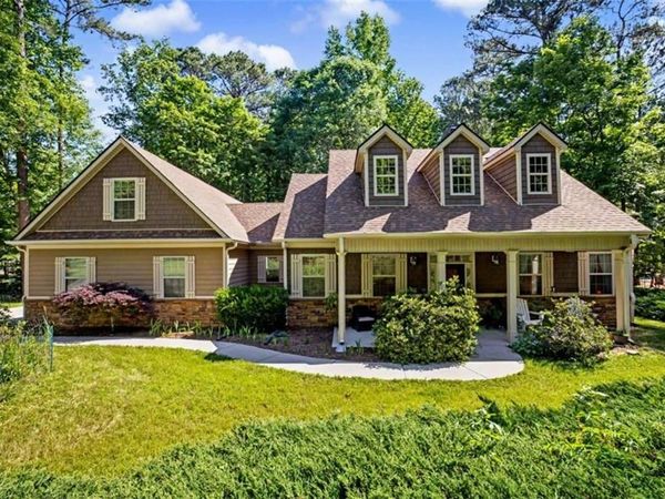 85 Enclave Lane, Newnan, GA 30263