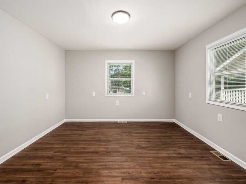 621 S Burgess Avenue , Columbus, OH 43204 Photo 15