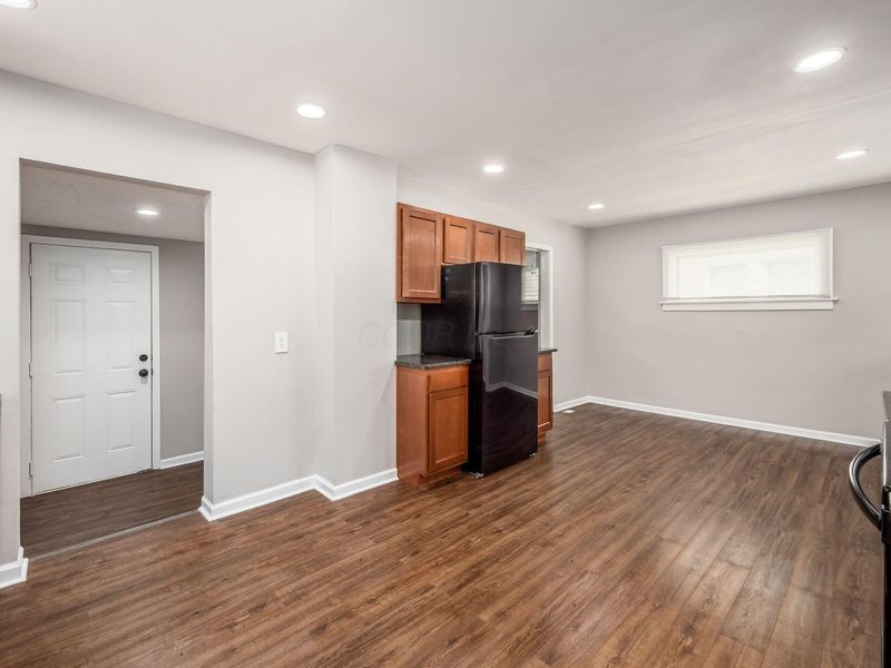 621 S Burgess Avenue , Columbus, OH 43204 Photo 8
