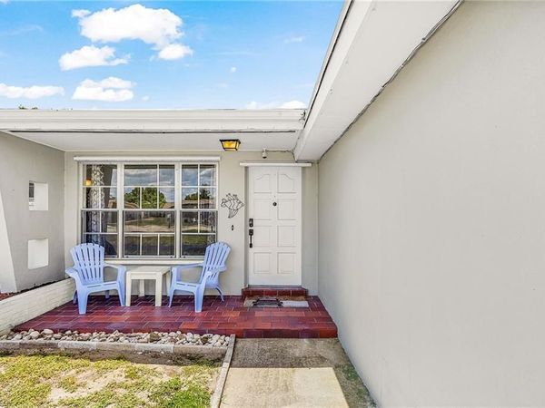 4360 Lagg AVE, FORT MYERS, FL 33901