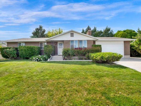3946 S JESTER DR W, Salt Lake City, UT 84123