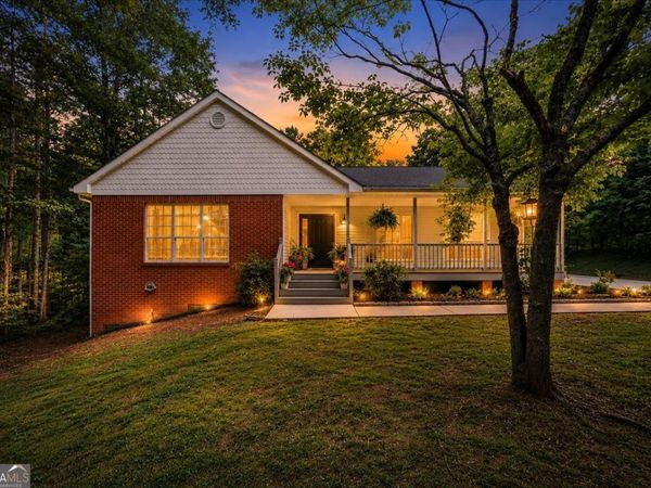 139 Royal Way, Mcdonough, GA 30252