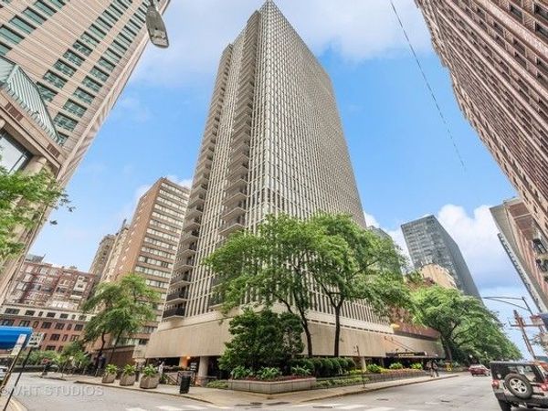 200 E Delaware Place , Unit 4DE, Chicago, IL 60611