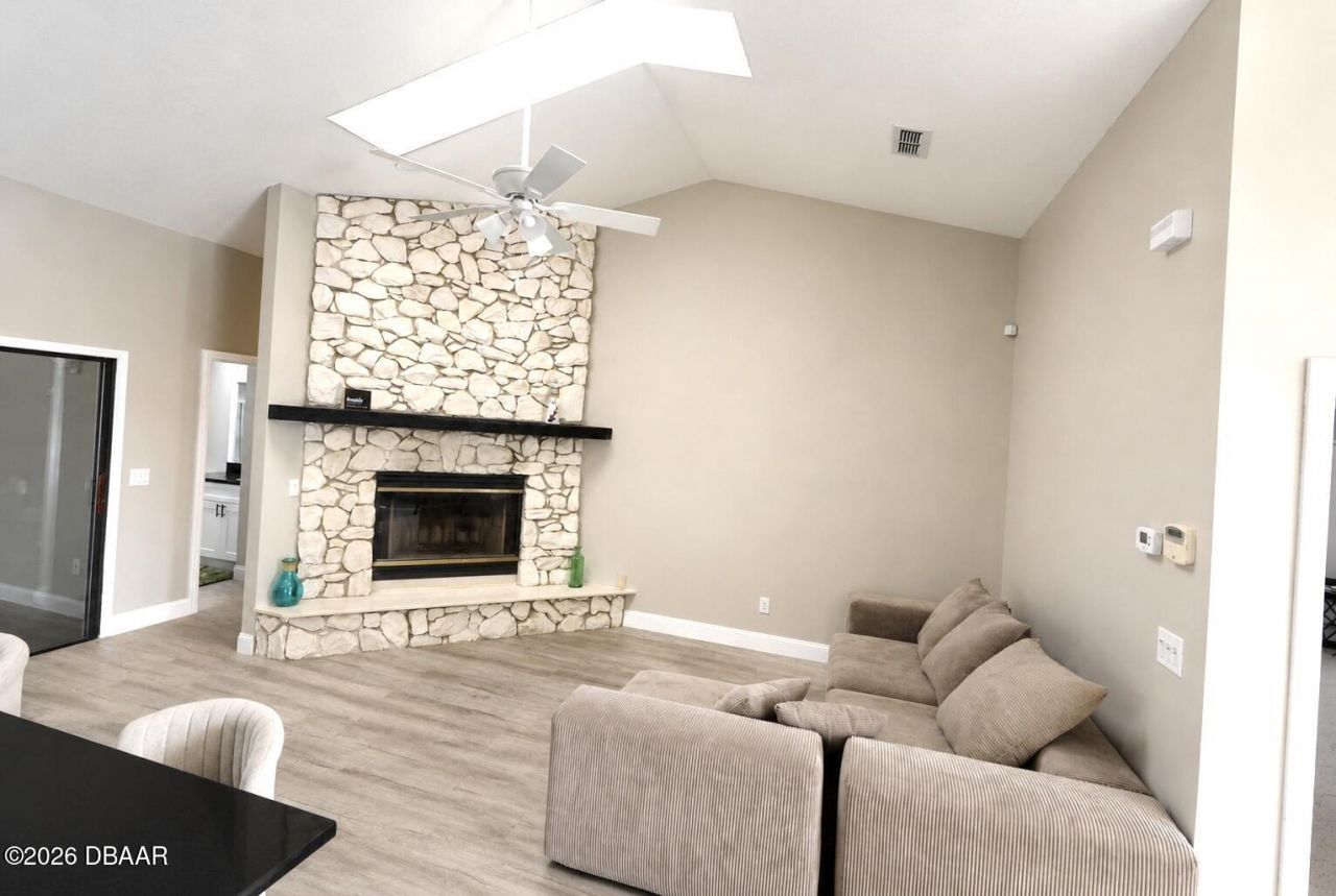 10 Falls Place, Palm Coast, FL 32137 Photo